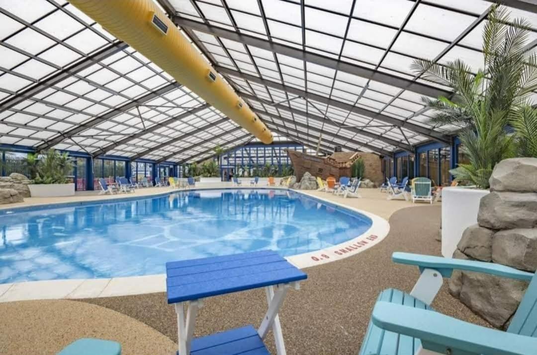 6 Berth Caravan On Marine Holiday Park Hotel Rhyl Ngoại thất bức ảnh